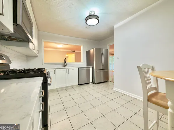 1164 Weatherstone Dr NE, Atlanta, GA 30324