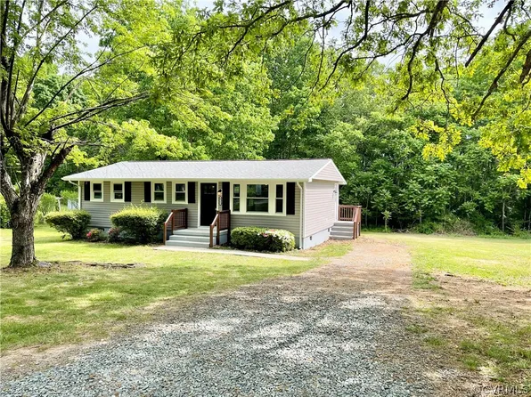 4568 Marysville Rd, Altavista, VA 24517