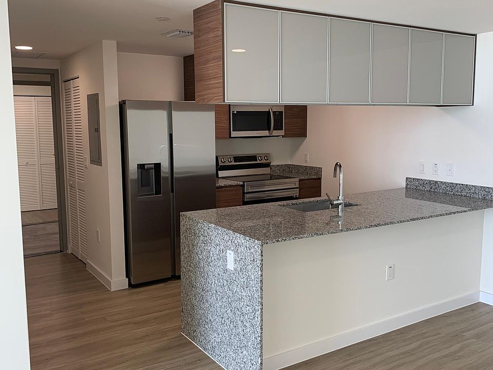 1st image of 2222 NE 2nd Ave #536