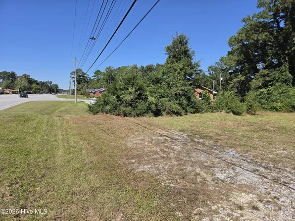 335 Piney Green Road, Jacksonville, NC 28546