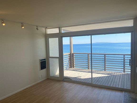 4th image of 20710 Pacific Coast Hwy #1