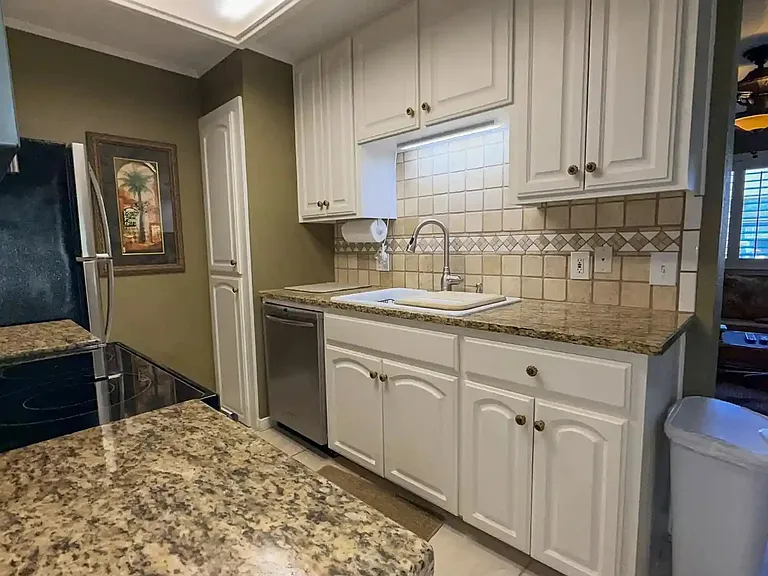 15421 Seamount Cay Ct #104 — Photo 12