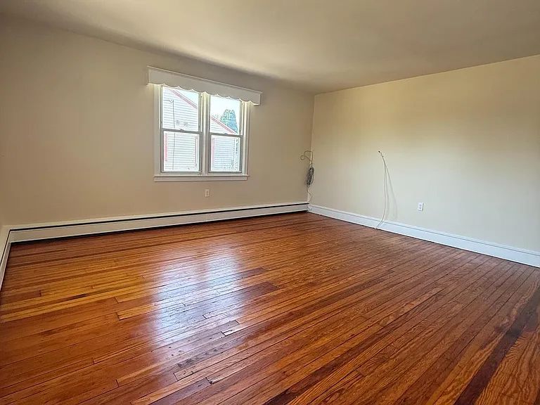 272 Elm Ave #A — Photo 2
