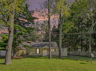 2074 Delhi St NE, Holt, MI 48842