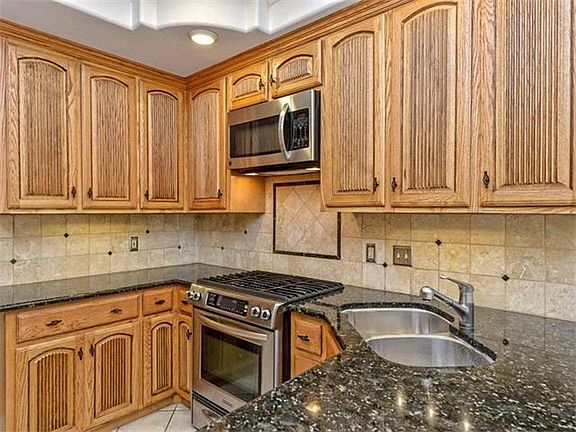 Kitchen 3