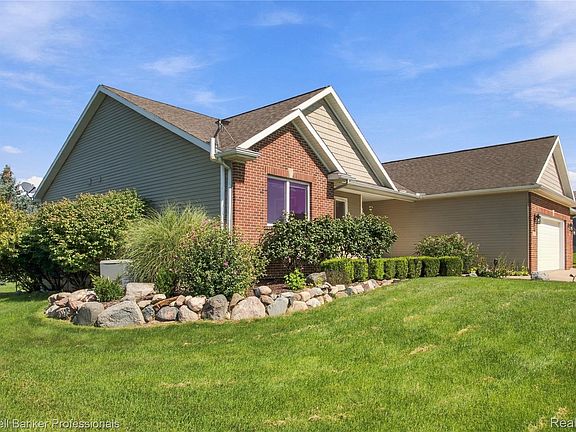 4th image of 3375 Fieldberry Ln