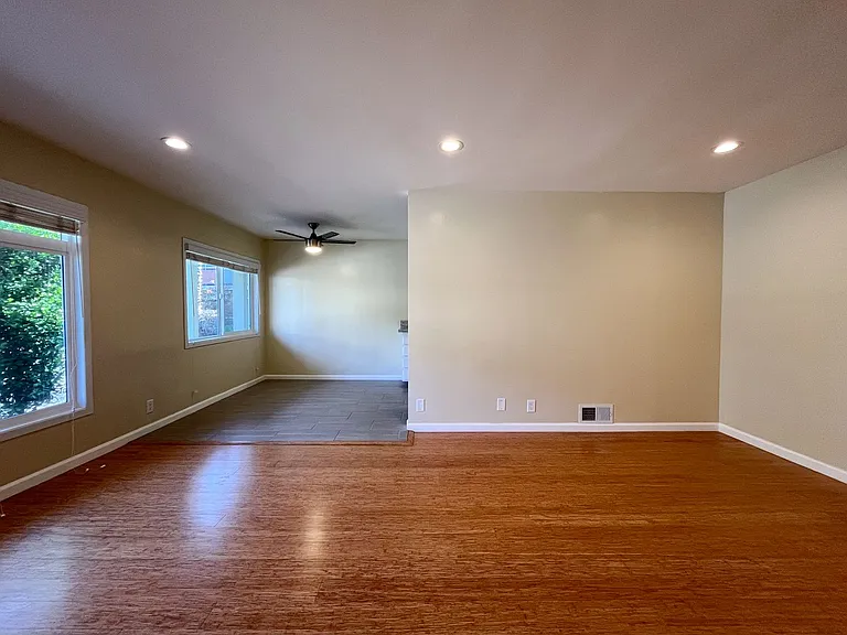 3910 Coco Ave — Photo 57