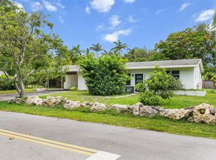 8225 SW 117th Ter, Miami, FL 33156