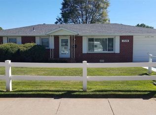 1720 Cedarberry Rd, North Platte, NE 69101