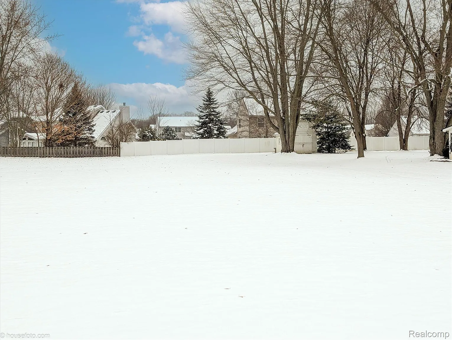S Genesee Rd photo 1