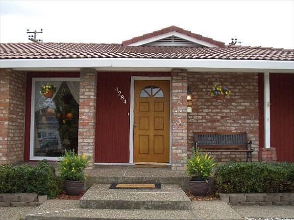 1st image of 4284 Carol Ave