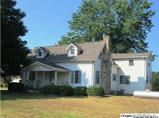 825 County Road 1598, Baileyton, AL 35019