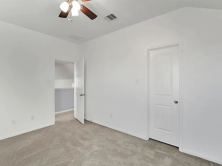 5407 Baronet Dr — Photo 28