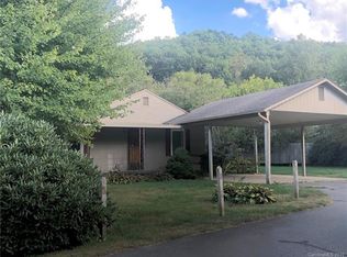 111 Brendle St, Waynesville, NC 28786