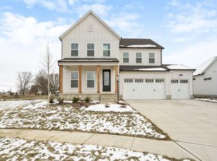 7162 Drummore Ct, Dublin, OH 43016