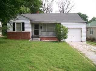 1931 E Walnut St, Springfield, MO 65802