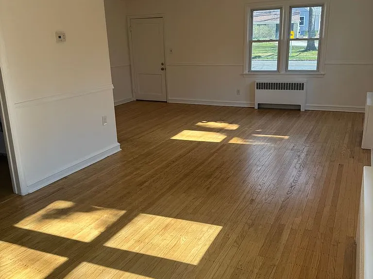 114 W Park Blvd — Photo 23