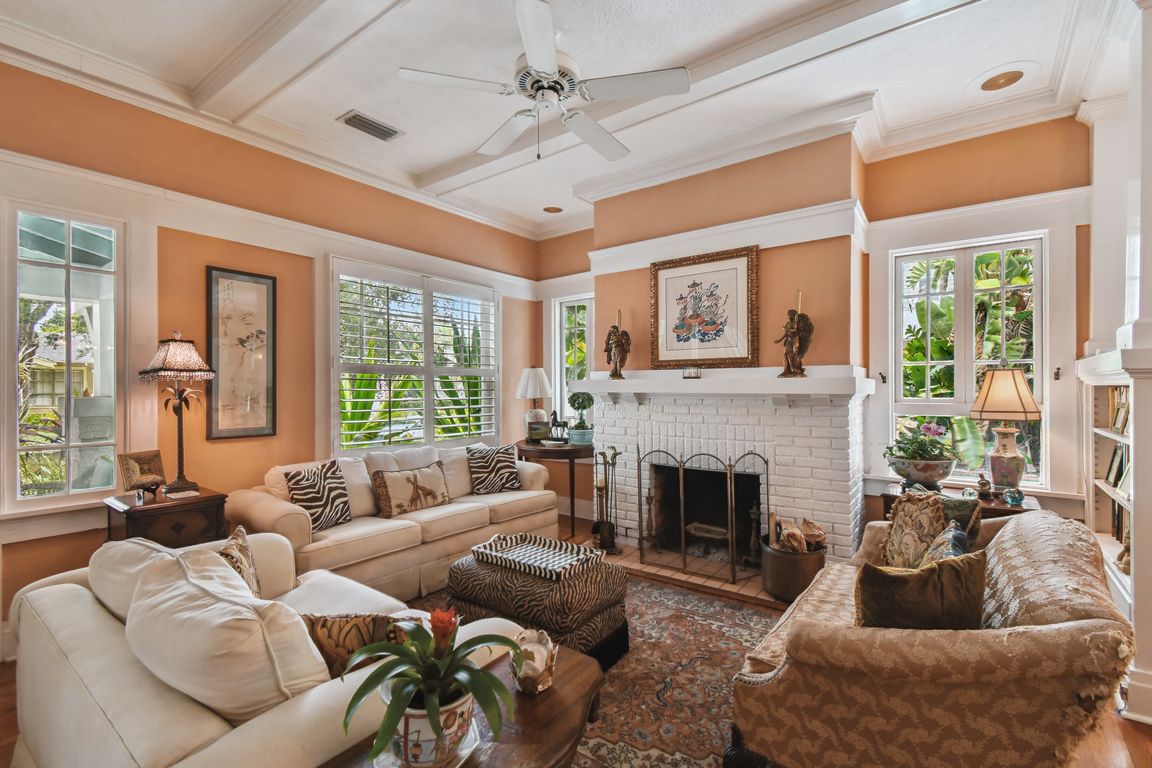 next background image