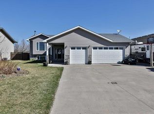 225 E 400 S, Raymond, AB T0K2S0