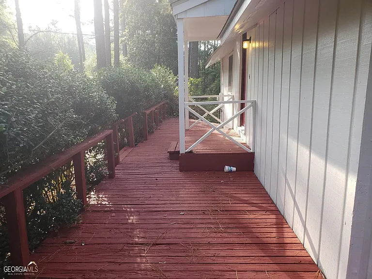 418 Country Club Rd — Photo 3