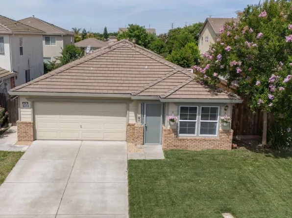 5311 Hadley Ct, Riverbank, CA 95367