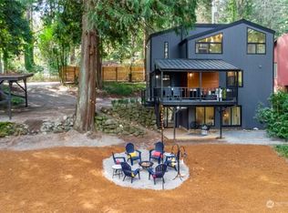 16704 SE Newport Way, Bellevue, WA
