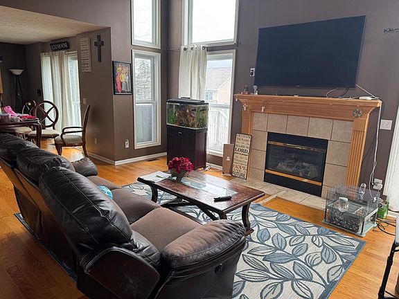 3rd image of 8708 Wheatdale Dr