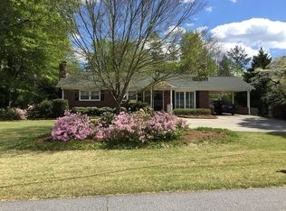 206 Lark Cir, Clemson, SC 29631