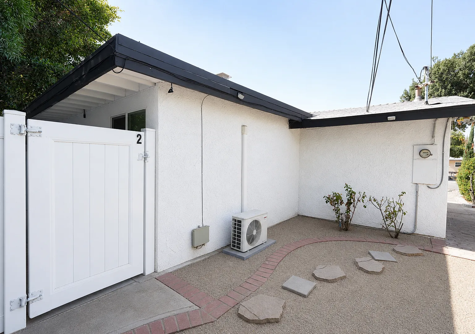300 Mulvihill Avenue — Photo 1