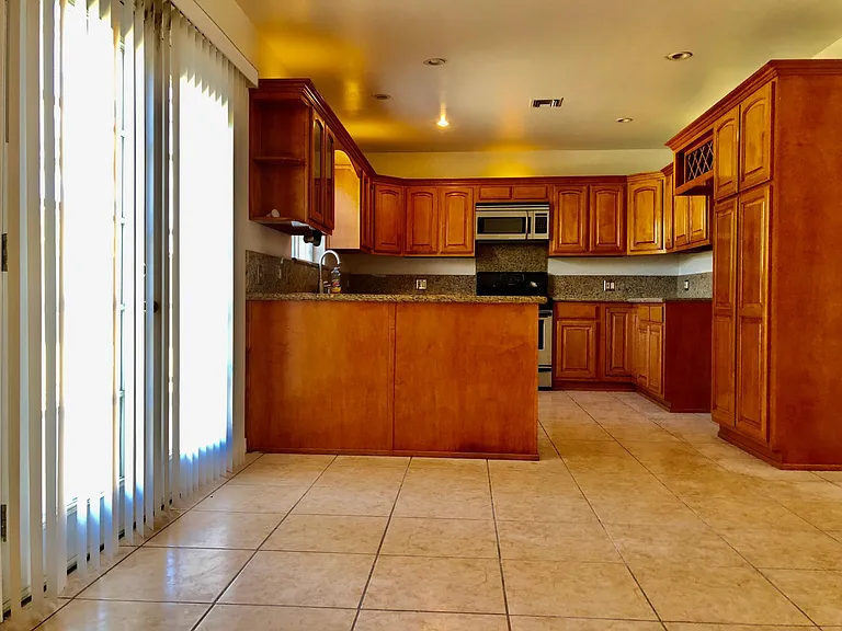 1223 E Workman Ave — Photo 13
