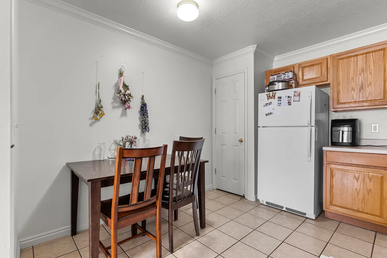 4 bed, 1056 sqft, $539 — Photo 4