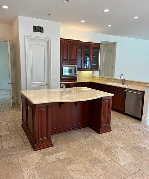 32 Gleneagles Dr — Photo 9