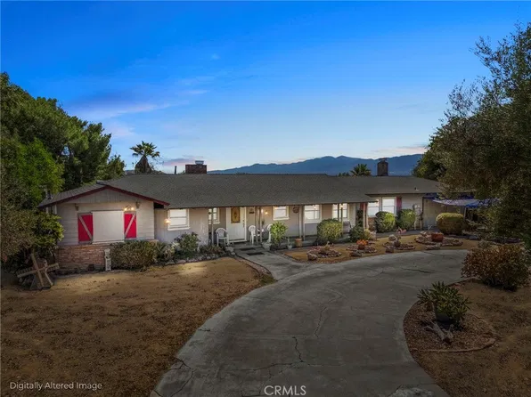 8170 Grapewin St, Corona, CA 92880