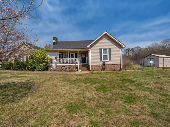 100 Sonora Dr, Easley, SC 29640