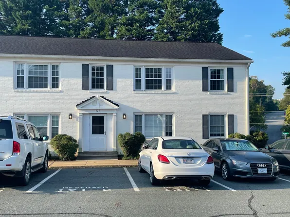 121-3 Hessian Hills Rdg, Charlottesville, VA 22901