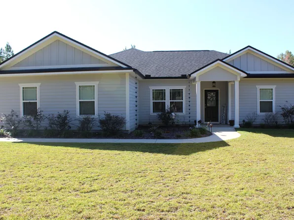 33 Elm Ridge Loop, Crawfordville, FL 32327