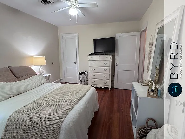 3427 Ellwood Ave — Photo 19