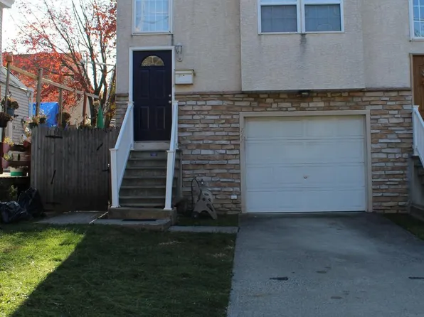 722 E Marshall St, Norristown, PA 19401