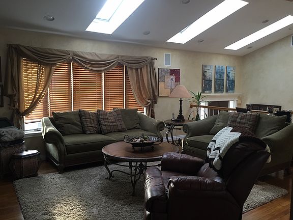 5th image of 6 Biancardi Pl