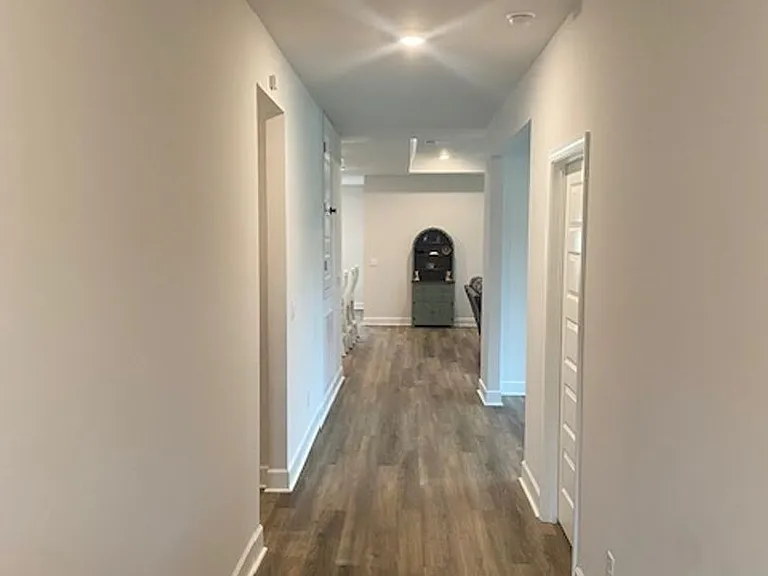 1020 Ballantyne Ln — Photo 3