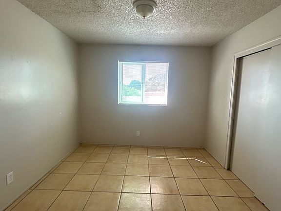 4th image of 131 Glenwood St #6