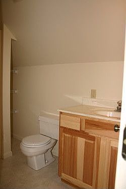 1st image of 43 Dahlia Ln
