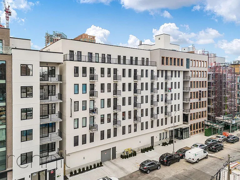 26-25 3rd St #B306 — Photo 40