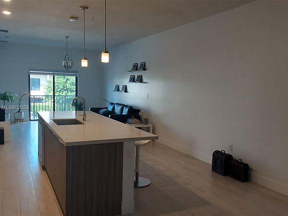 4th image of 7855 NW 104th Ave APT 21