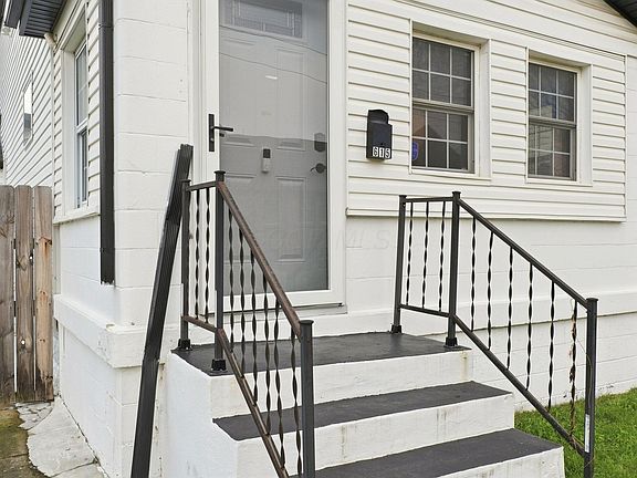 3rd image of 615 Frebis Ave