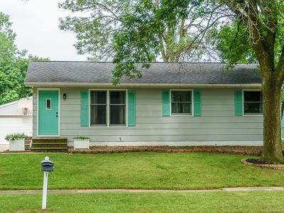 1176 Valley Park St, Marion, IA, 52302