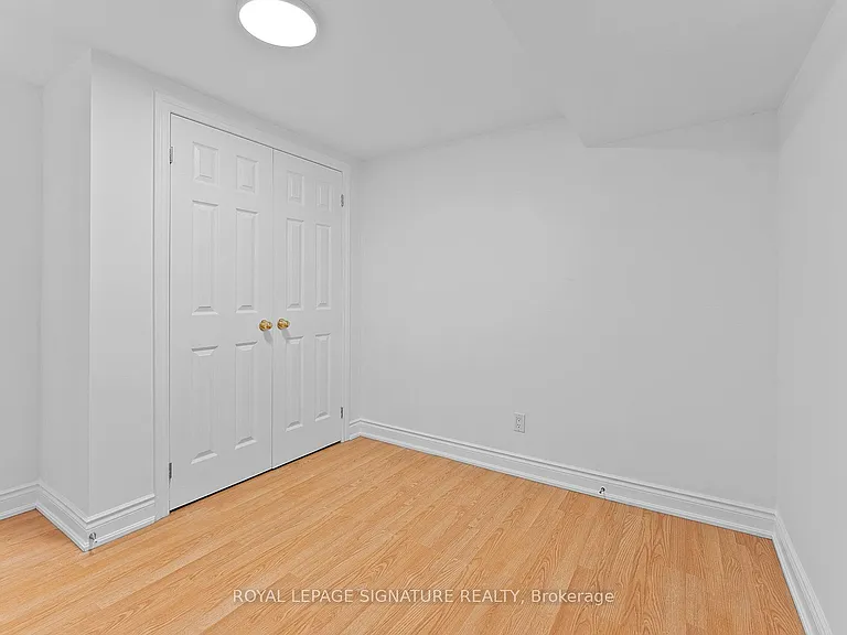 502 Westmount Ave #LOWER — Photo 19