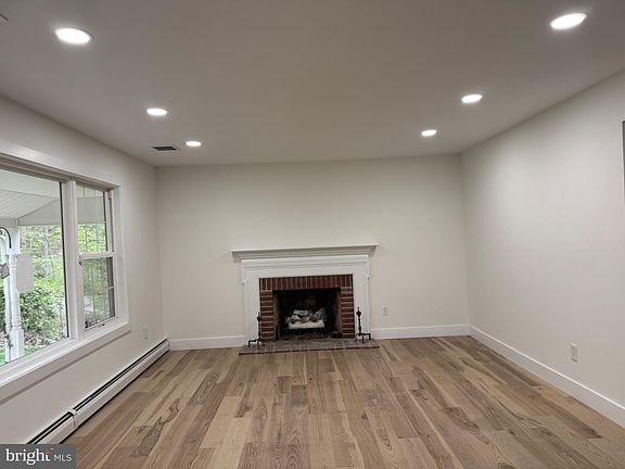 2nd image of 473 Linville Rd