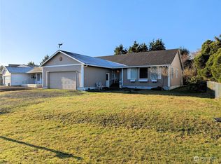 457 Lake West Loop NE, Ocean Shores, WA 98569