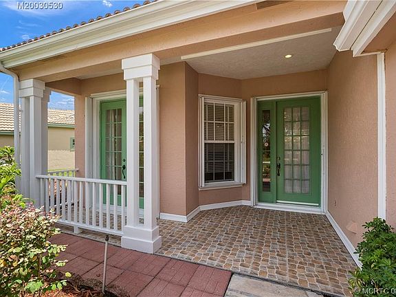 2nd image of 3033 SE Brierwood Pl